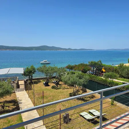 Gianna - Beachfront 度假居 *