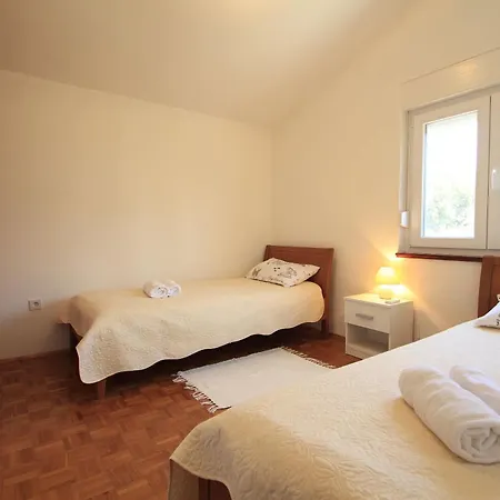 Holiday home Gianna - Beachfront Sveti Petar (Zadar)